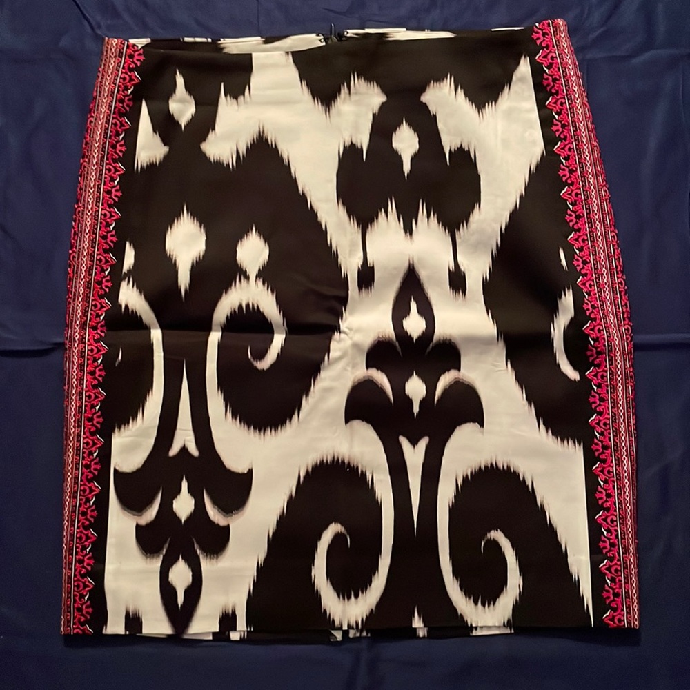 NWT - WHBM pencil skirt